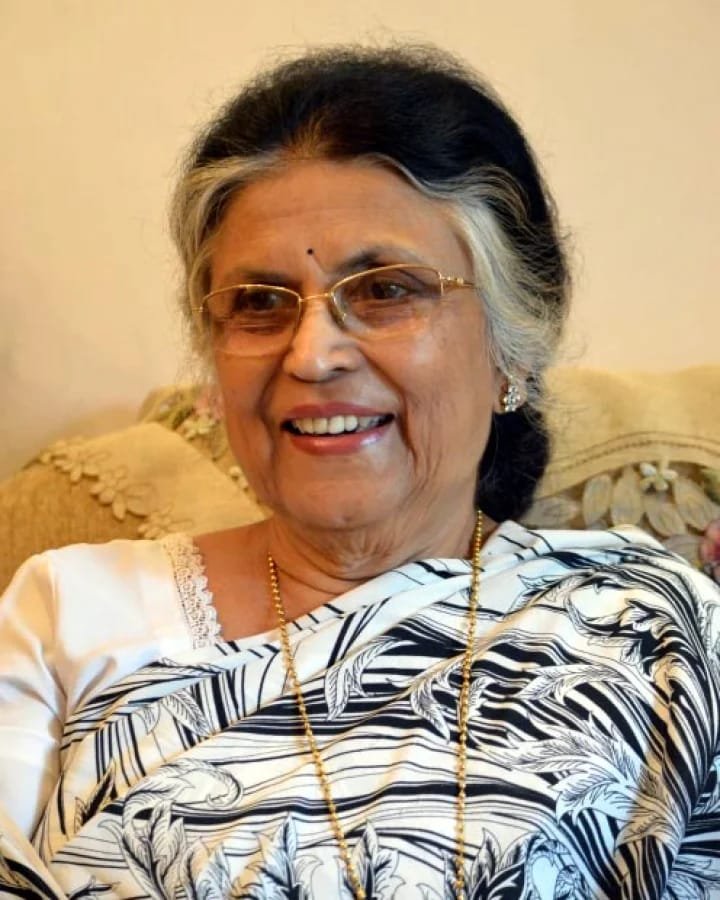 दिनविशेष: कोण आहेत सुमन हेमादी?