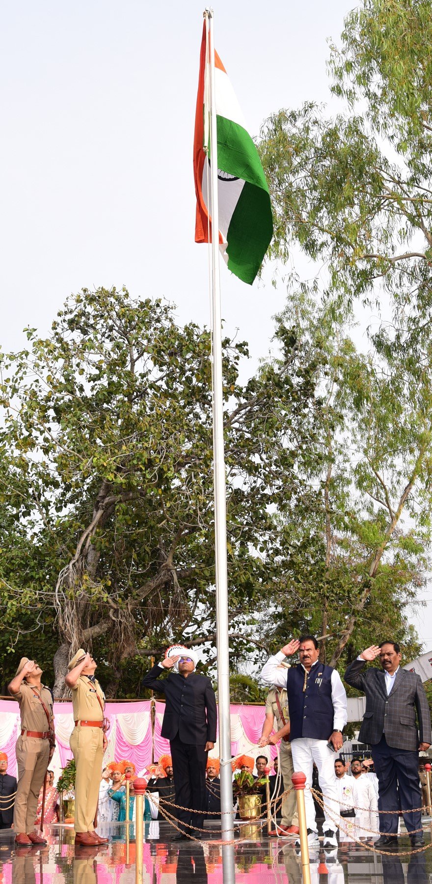 “विकसित भारत २०४७”च्या विकासगाथेत बुलढाणा जिल्ह्याचे नाव सुवर्ण अक्षरात कोरायचे आहे: जिल्हाधिकारी डॉ. किरण पाटील