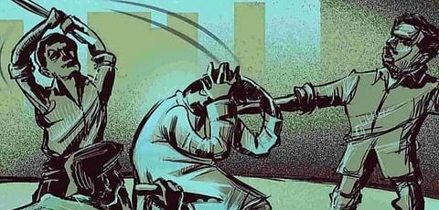 दहशतदायक: धाडच्या आझाद चौकात “इमाम”वर हल्ला