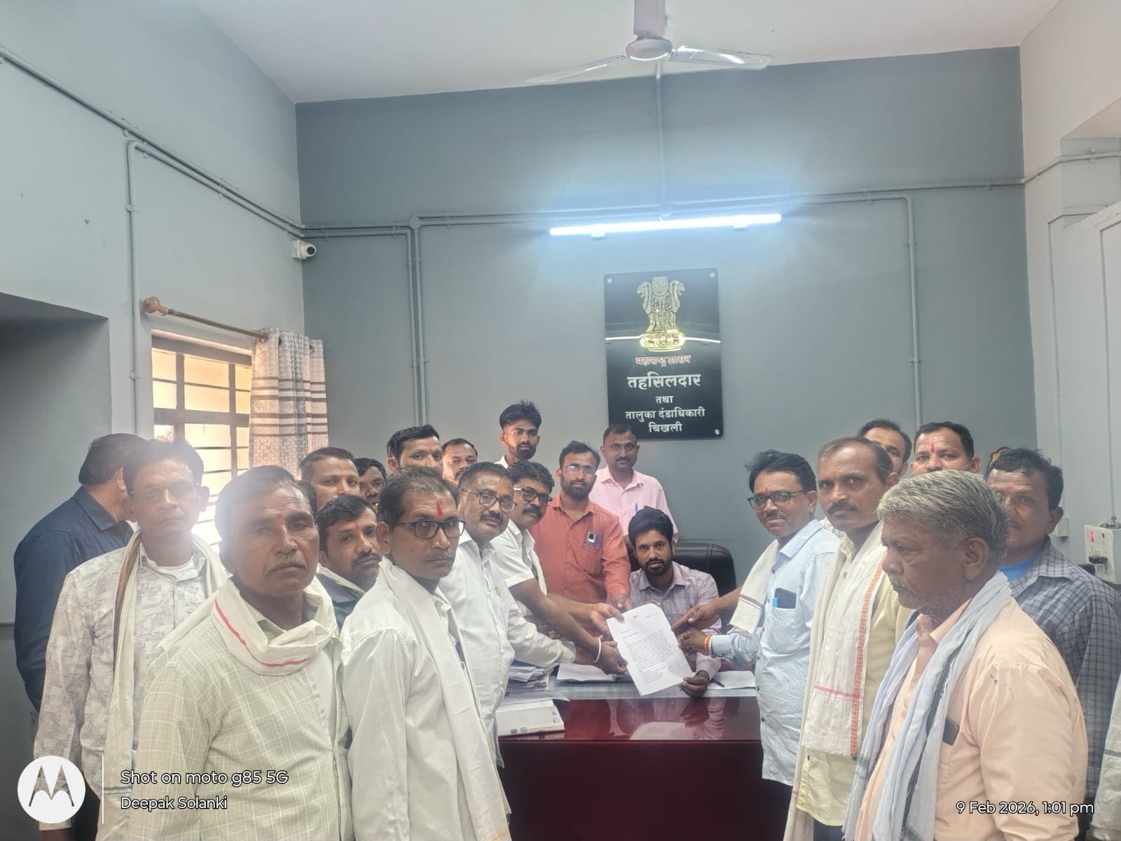 अंचरवाडीचा पुल प्रश्न पेटला! ६० दिवसांत ६० शेतकरी करणार आत्महत्या?