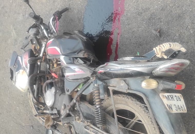 भीषण अपघात: भरधाव बोलेरोच्या धडकेत दुचाकीस्वार गंभीर