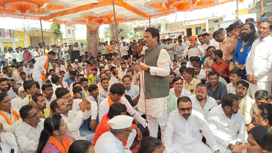 दोषींवर कार्यवाही करा; राजकीय व जातीय रंग देऊ नका : आ. सिद्धार्थ खरात