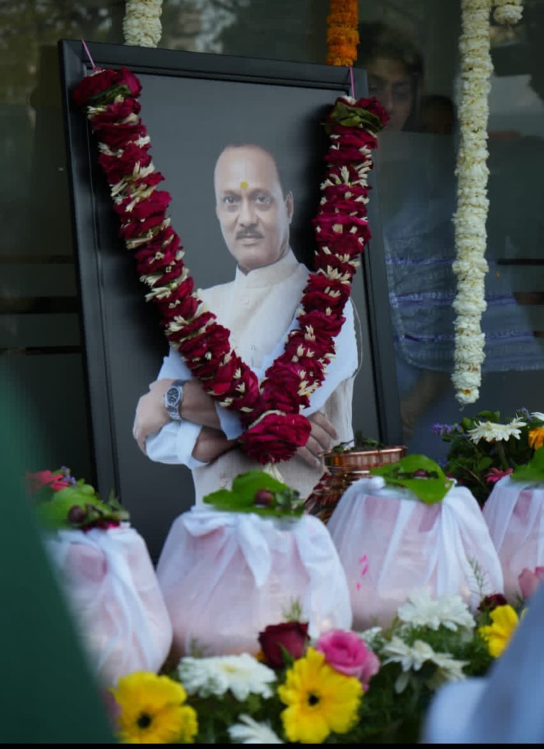 बुलढाणा जिल्हावासियांना उद्यापासून घेता येणार अजितदादा पवार यांच्या अस्थिकलश दर्शनाचा लाभ